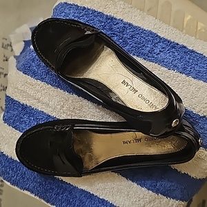 Women's Antonio Melani Suade Loafers